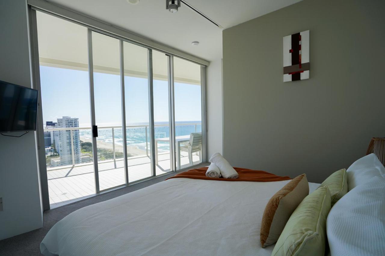 Air On Broadbeach - Stunning Ocean Views! Gold Coast Luaran gambar